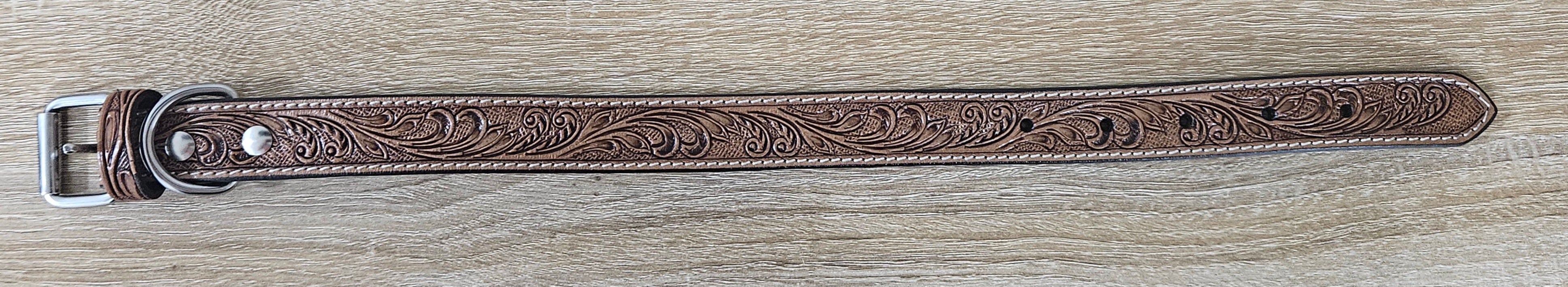 Light Tan Tooled Dog Collar