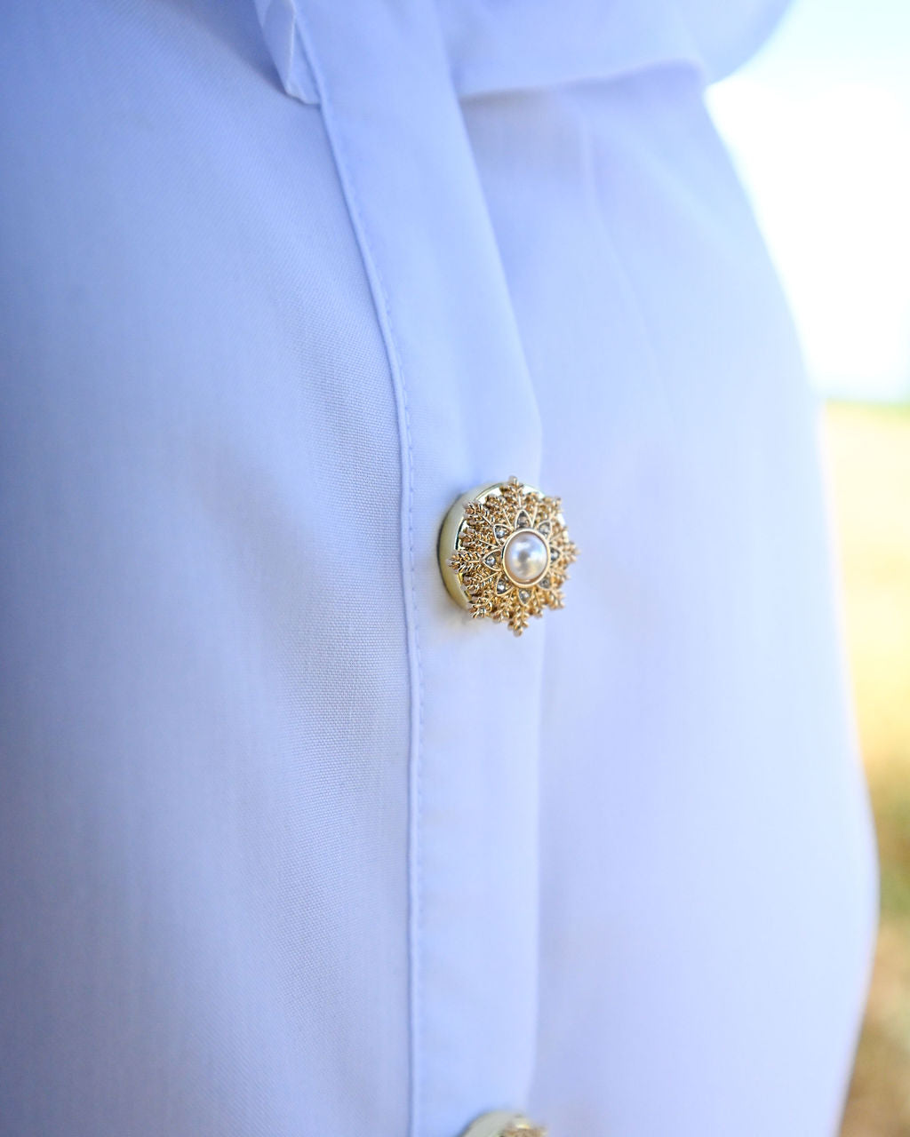 Sweetheart Button Covers - Gold Snowflake