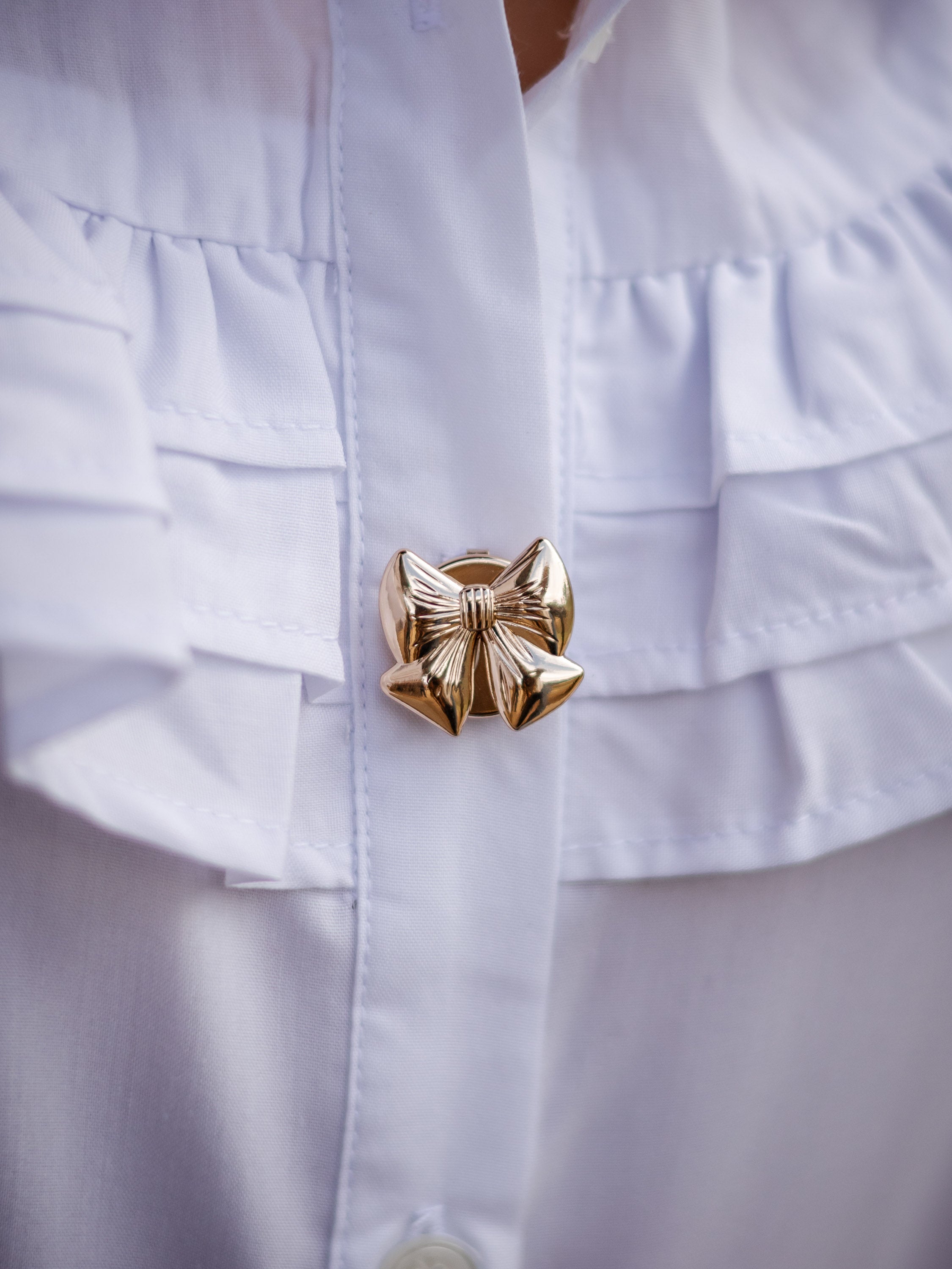 Sweetheart Button Covers - Gold Bow